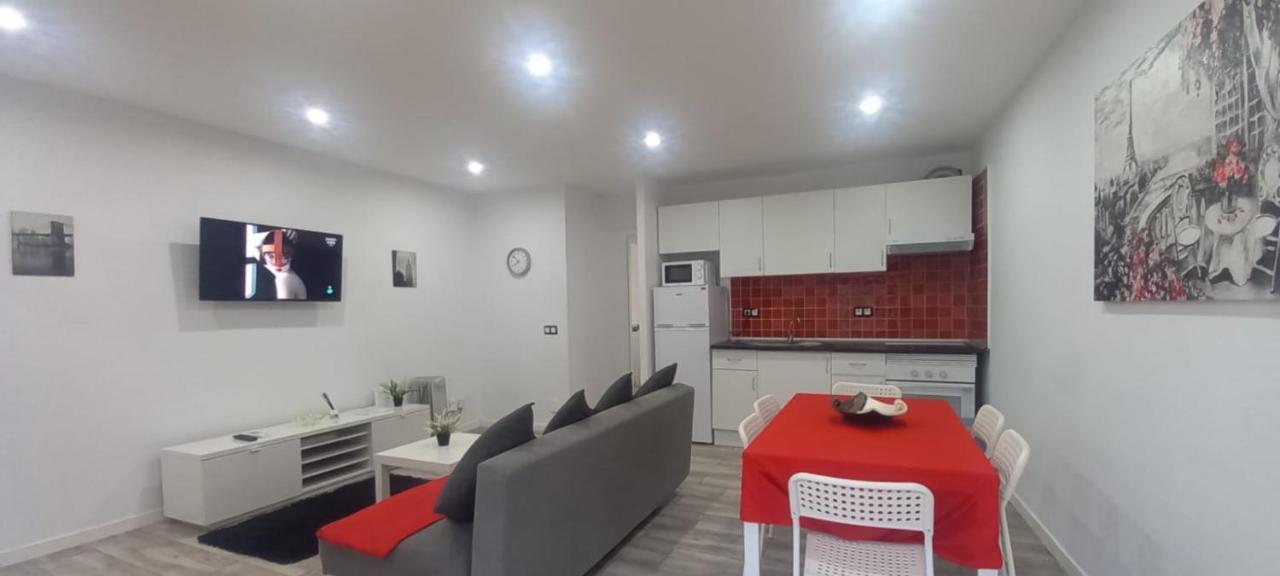 Madrid Cozy Apartamentアパートメント エクステリア 写真